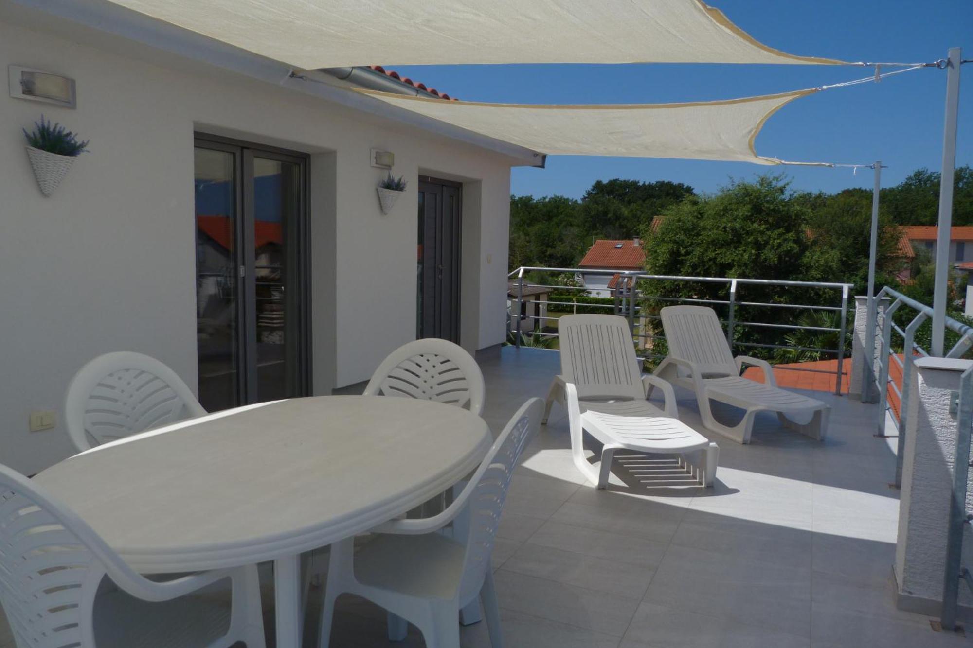 Apartments Monja & Dadi, Malinska, Vantacici Dış mekan fotoğraf