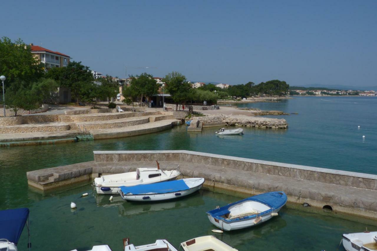 Apartments Monja & Dadi, Malinska, Vantacici Dış mekan fotoğraf